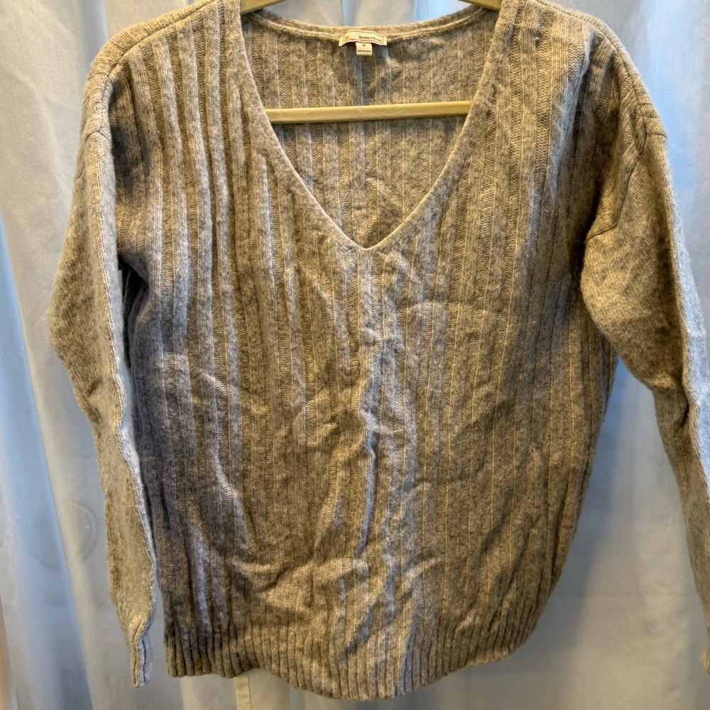 Gray Gap Sweater